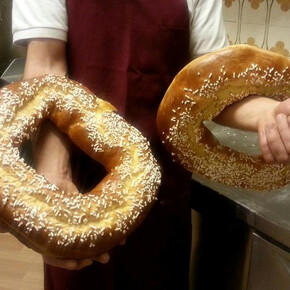 Polenta gnocchi with mountain cheese fondue