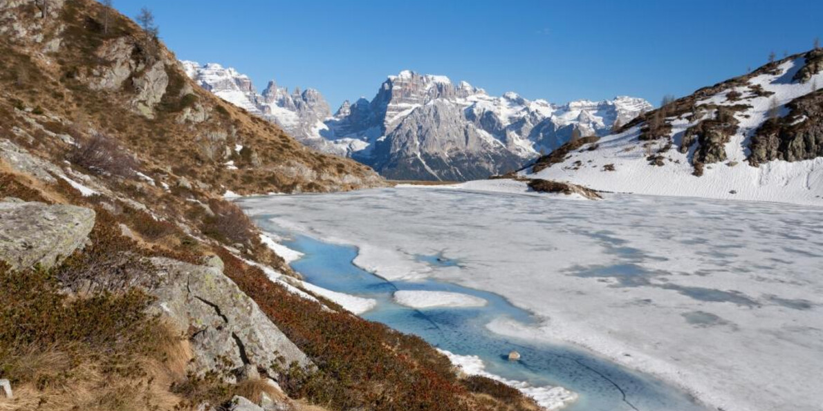 Con le ciaspole nei parchi naturali del Trentino