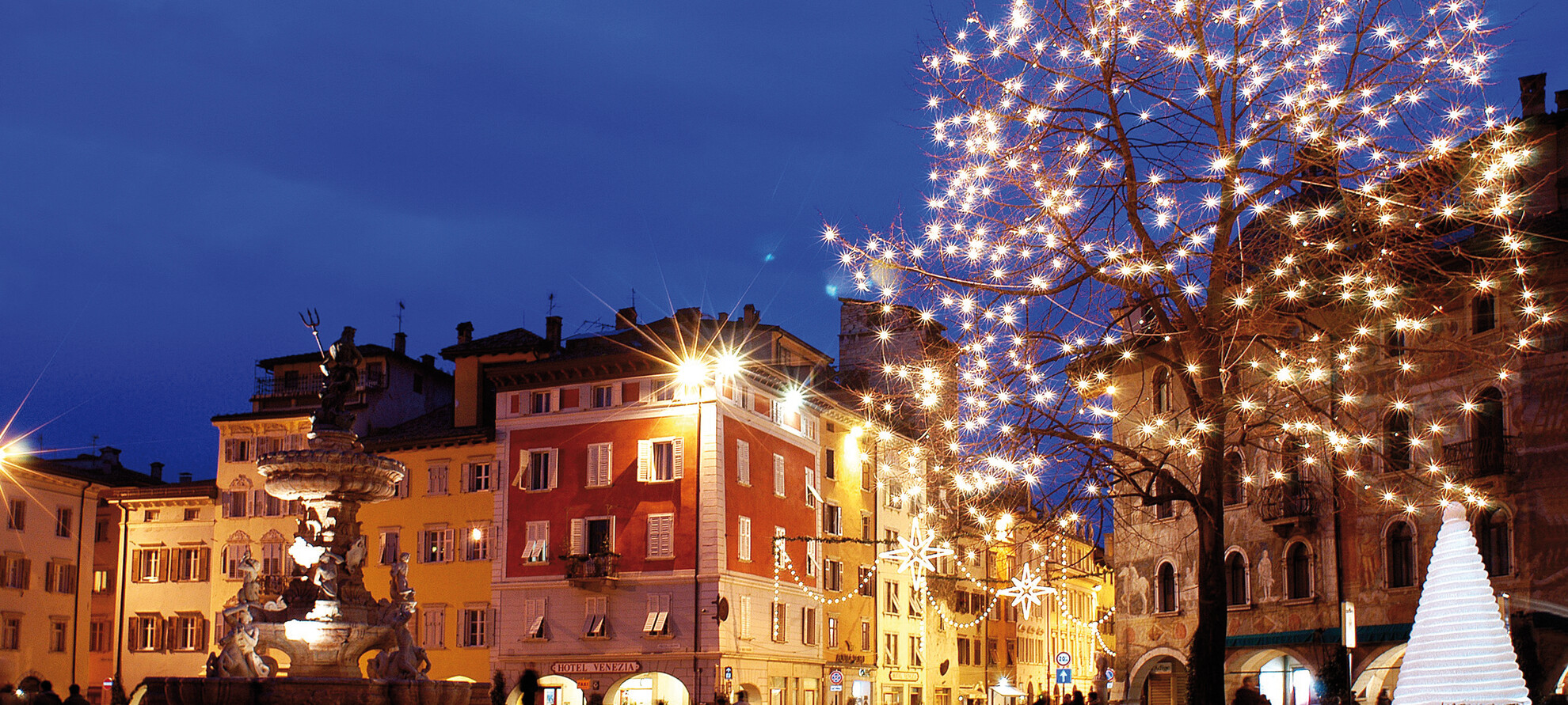 Christmas is in the air