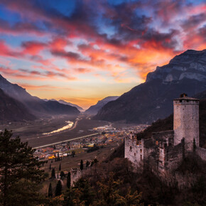 Семейные выходные в настоящем замке