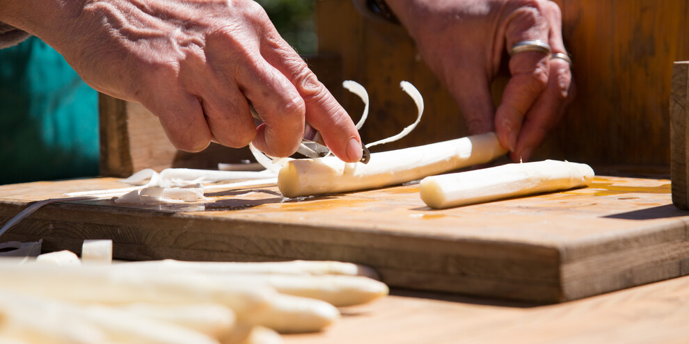 Asperges, van de grond tot de tafel