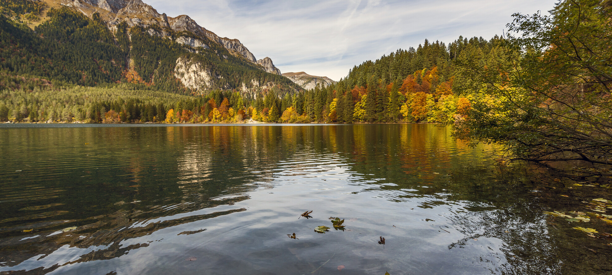 Lago di Tovel in autunno