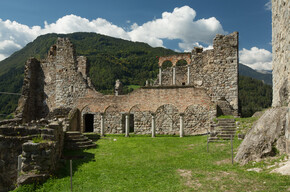 Castel Romano - Pieve di Bono - Valle del Chiese | © Foto Consorzio Turistico Valle del Chiese