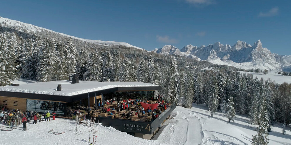 Chalet 44 Alpine Lounge: a view of the Lagorai and the Pale di San Martino