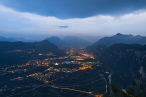 La valle dell'Adige da Fai della Paganella | © APT Dolomiti di Brenta e Paganella