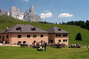 Malga (Sennalm) Iuribello | © APT Fiemme Cembra