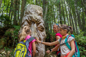 Zimbrischer Phantasiepfad – Sentiero Cimbro dell’Immaginario - - Nå in tritt von Sambinélo | © Azienda per il Turismo Alpe Cimbra