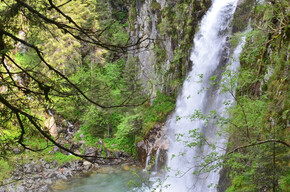 Forra Sorgazza Cengello Waterfall | © APT Valsugana e Lagorai