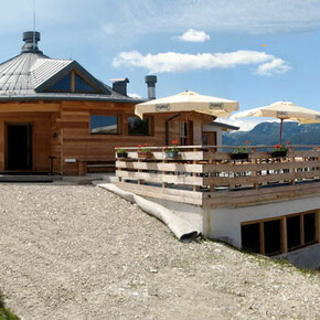 Wanderung zur Schutzhütte Baita Tonda | © Azienda per il Turismo Alpe Cimbra