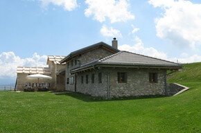 Hike to Rifugio Malga Campei di Sopra | © APT Rovereto Vallagarina Monte Baldo