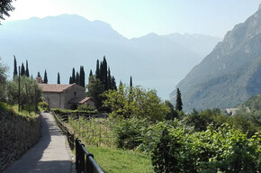 San Lorenzo, little church in Frapporta - Tenno | © Garda Trentino 