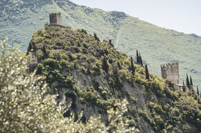 Blick auf die Burg von Arco | © Garda Trentino 