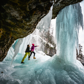 Vallesinella di Mezzo Wasserfall | © Madonna di Campiglio Azienda per il Turismo 
