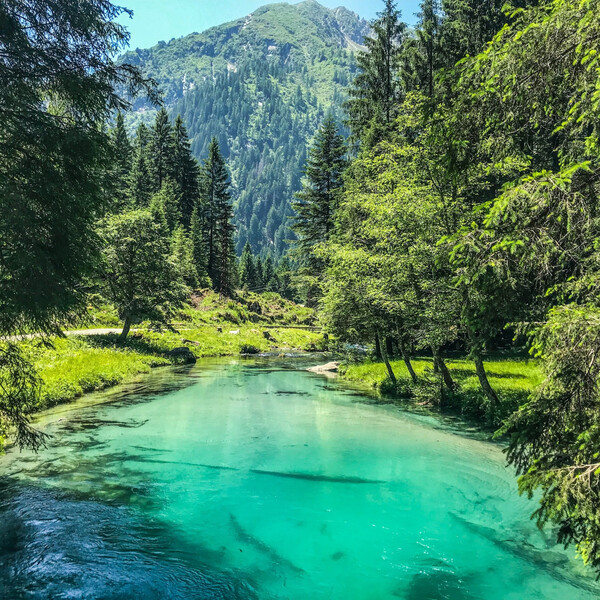 The green waters of Val Nambrone | © APT Madonna di Campiglio, Pinzolo, Val Rendena