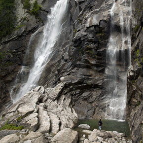 Der imposante Wasserfall der Königin des Sees | © APT Madonna di Campiglio, Pinzolo, Val Rendena
