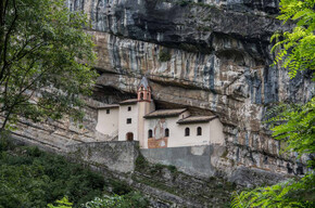 San Colombano hermitage | © APT Rovereto Vallagarina Monte Baldo