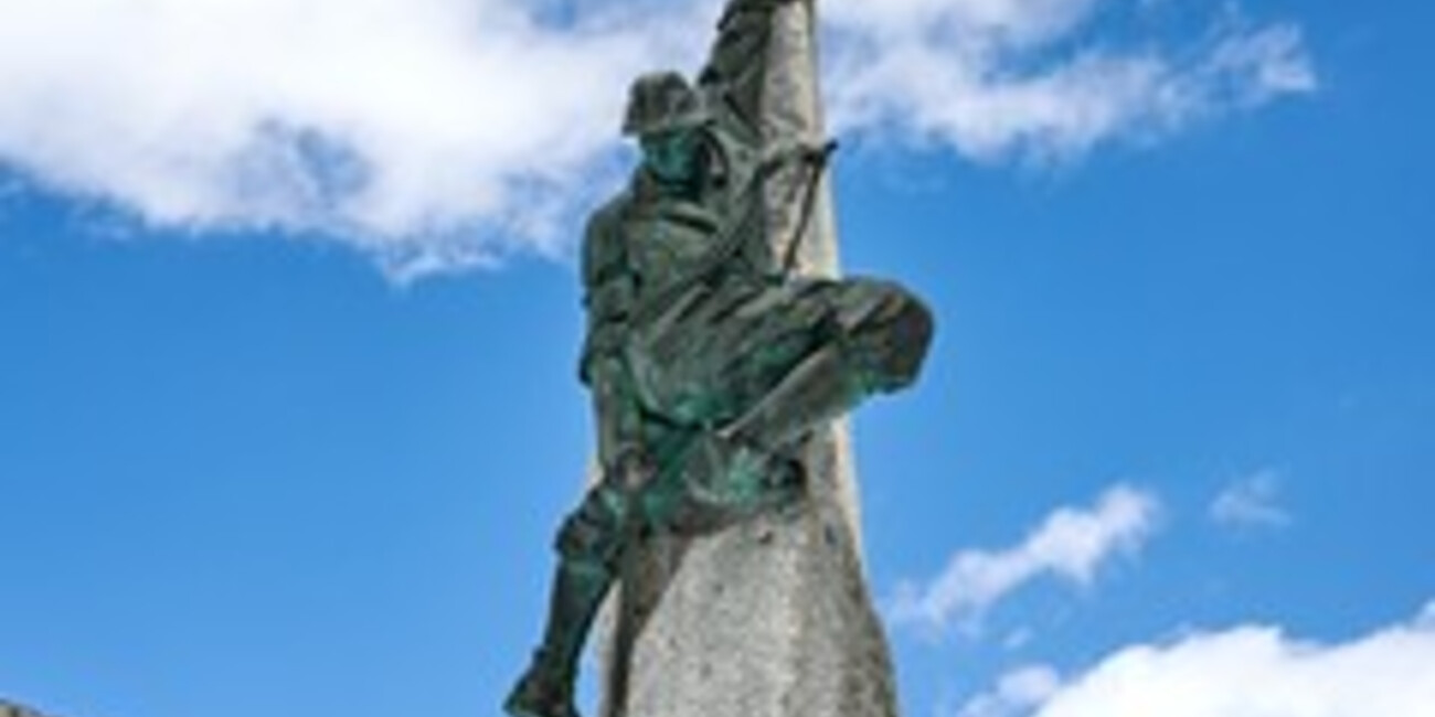Monumento alle Guide Alpine #1