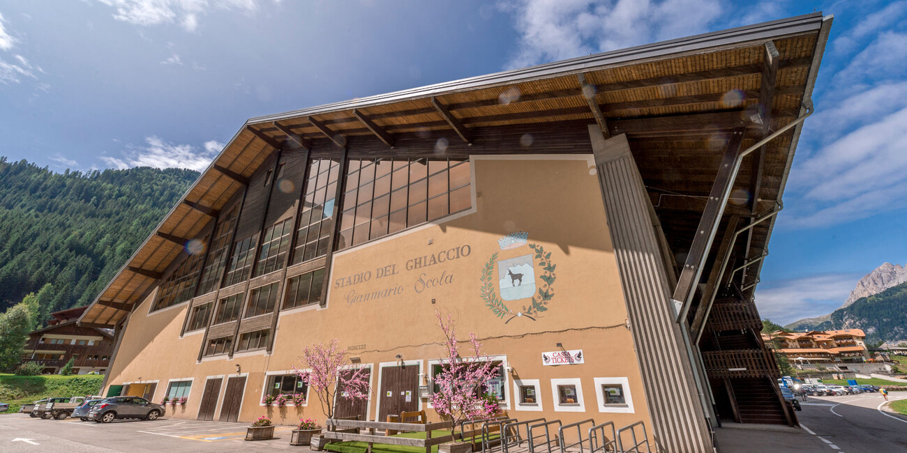 "Gianmario Scola" indoor ice stadium #9