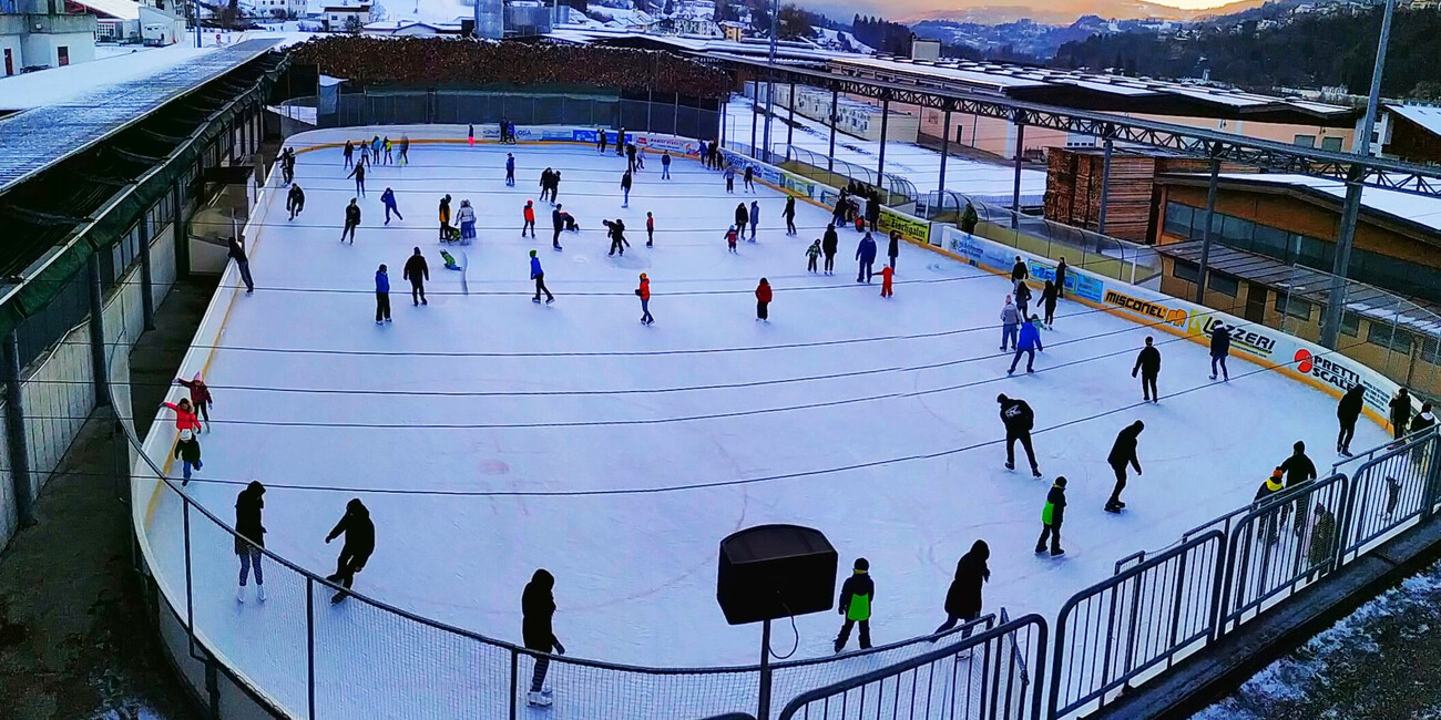 Pattinaggio all'aperto Lago di Tesero #1