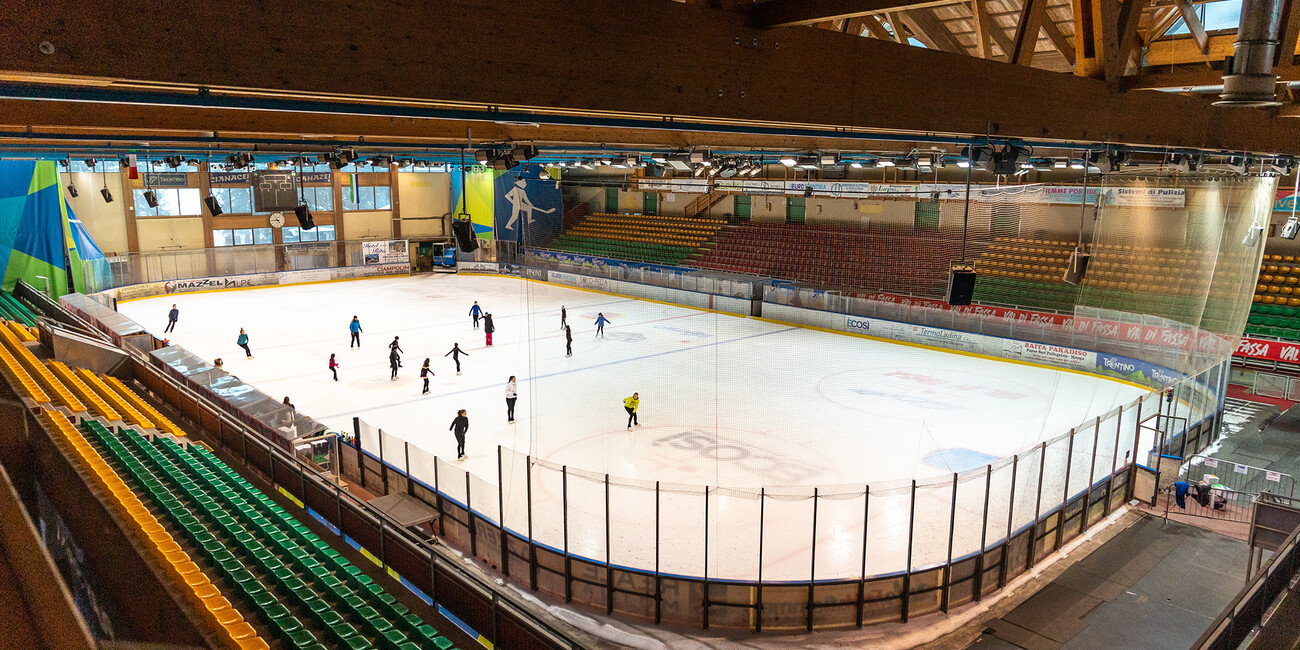 "Gianmario Scola" indoor ice stadium #4