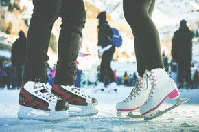 Outdoor ice rink - Soraga's municipal sports centre