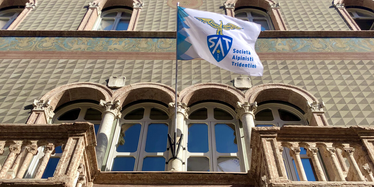 Mountain Library - SAT #6