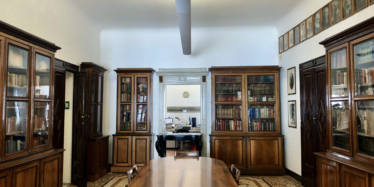 Mountain Library - SAT #9