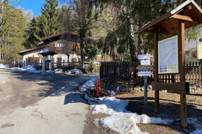 Val di Non - area sosta camper Merlonga