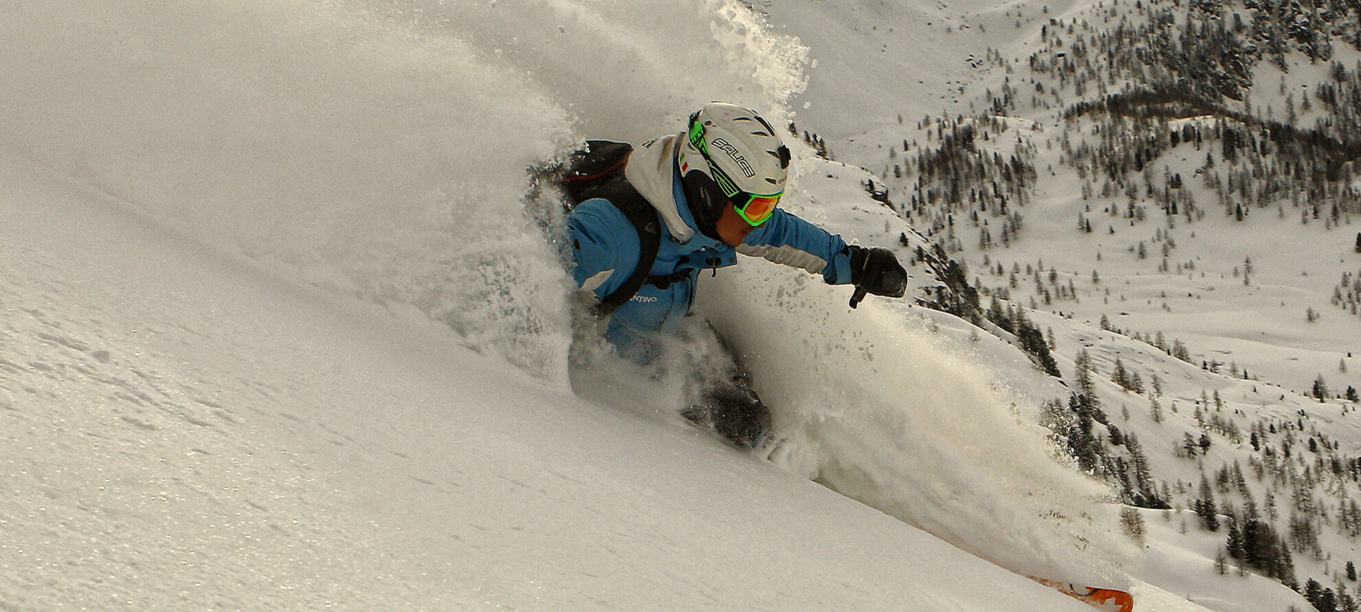 Горы, снег и никого