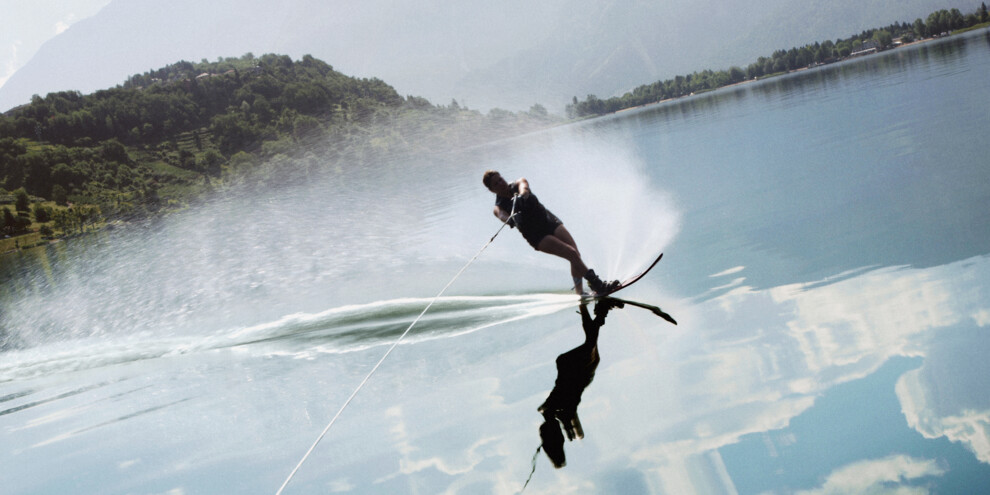 Water-skiing on the lake