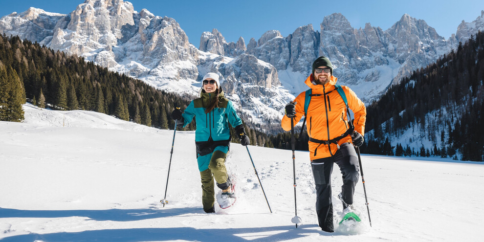 Wędrówki na rakietach śnieżnych i piesze wycieczki po parku