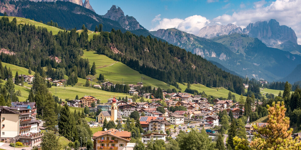 Sulle orme del respiro del bosco e del legno, Val di Fassa