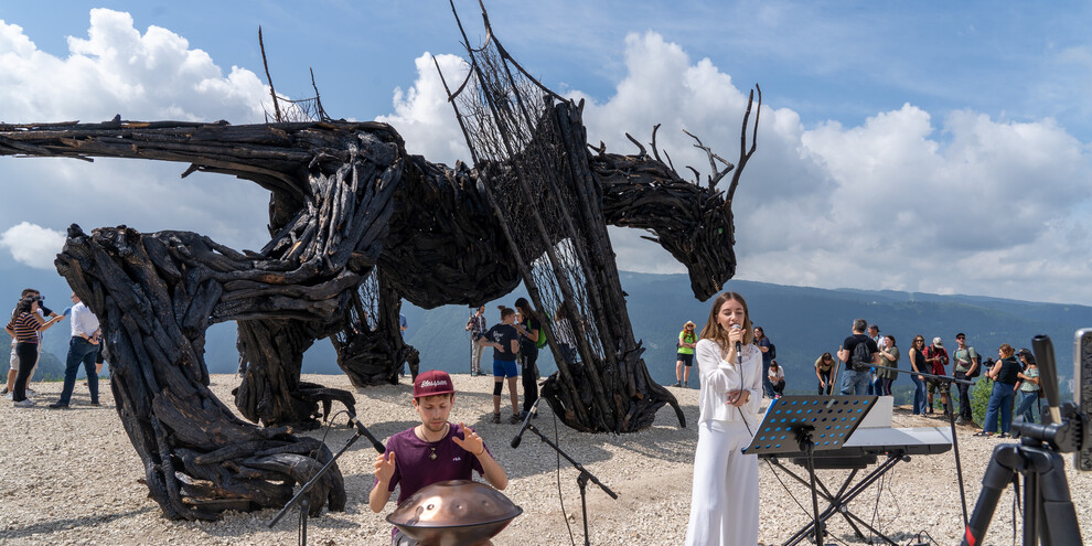 Der geflügelte Drache von Vaia