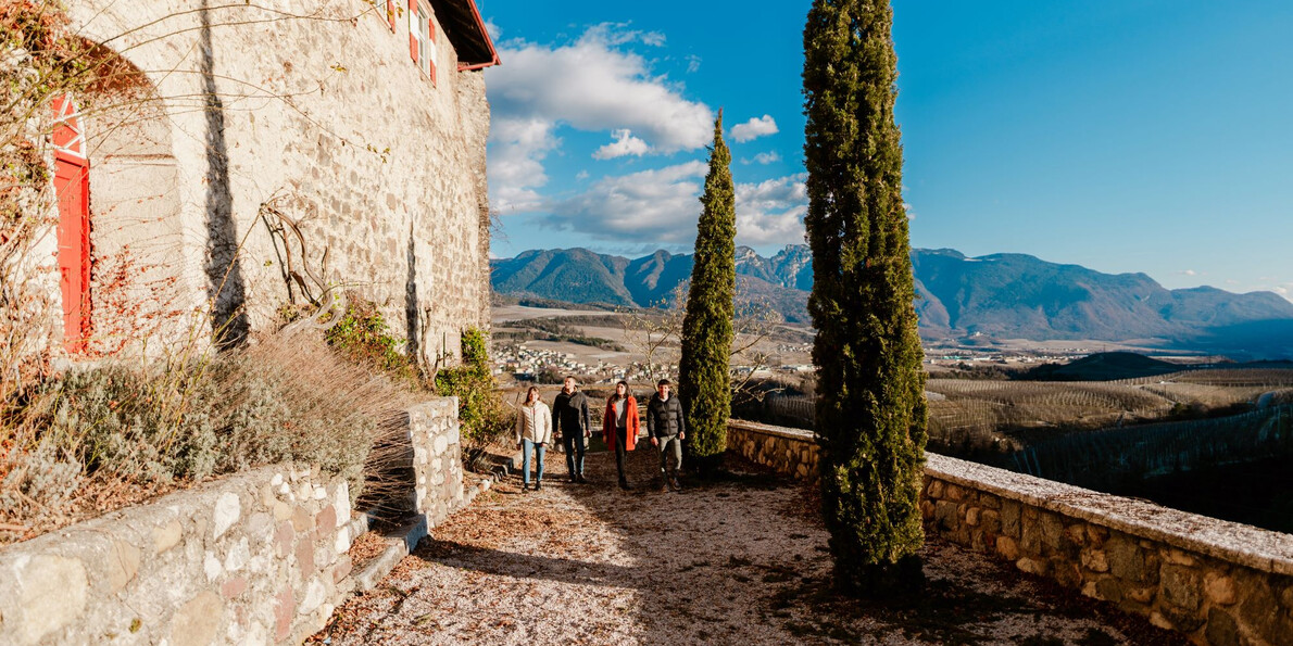 Castel Valer, between history and myth 