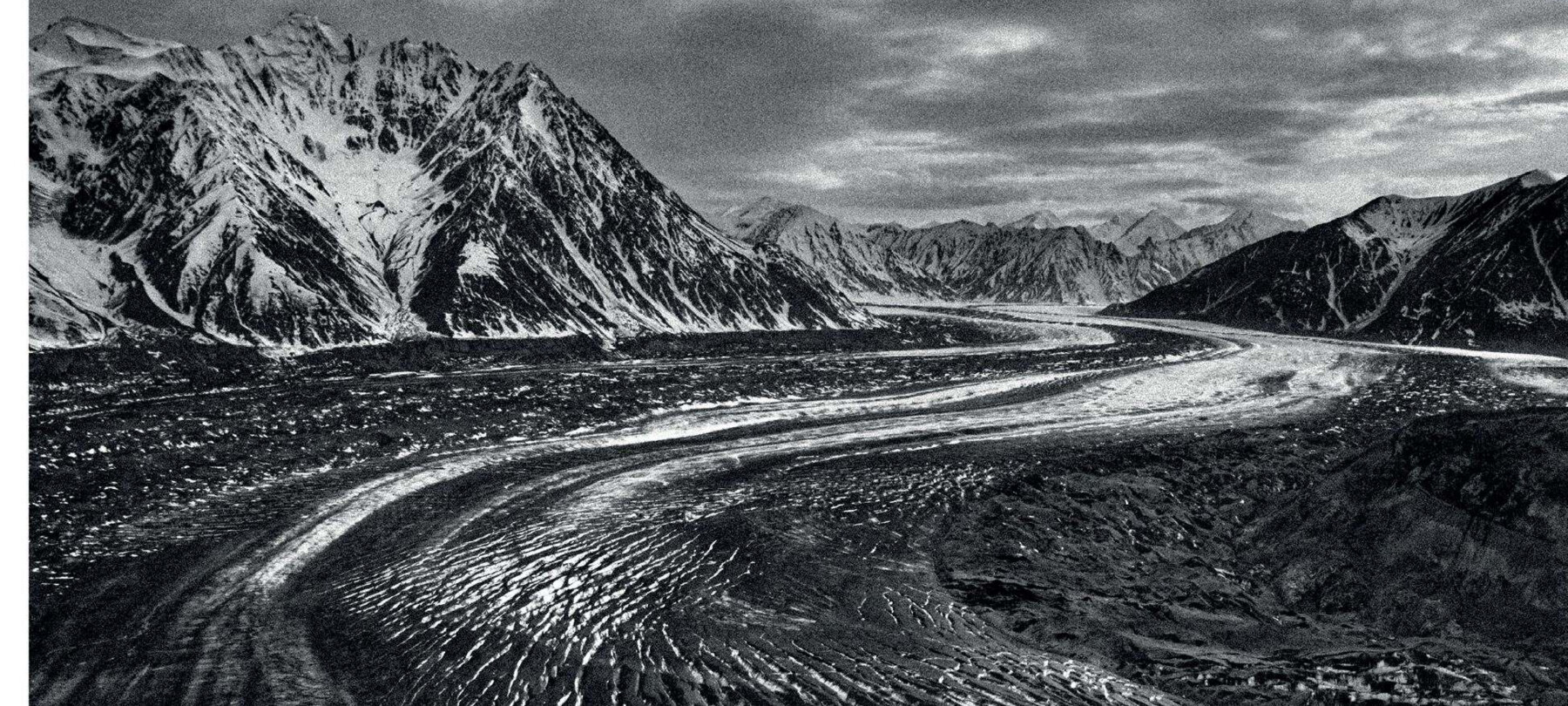 La mostra di Salgado sui ghiacciai in Trentino