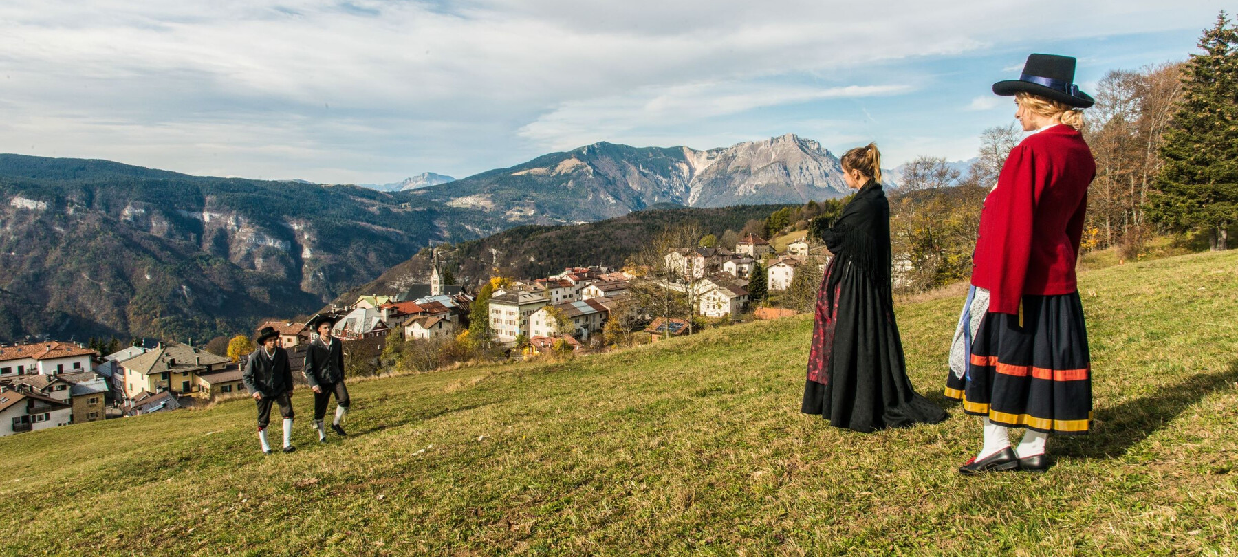 Aut_luserna_costume_tipico_cimbro_Apt Alpe Cimbra | © Apt Alpe Cimbra