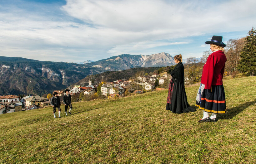 Aut_luserna_costume_tipico_cimbro_Apt Alpe Cimbra | © Apt Alpe Cimbra