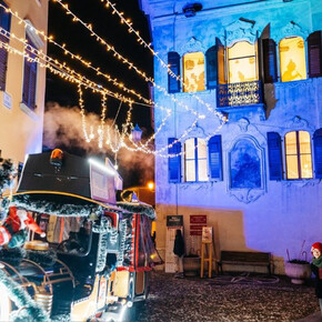  Christmas in the baroque palaces 