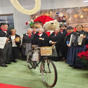group of musicians in traditional Trentino dress