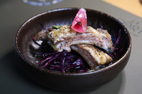 Gourmet Aperitif with Local Wines and Flavours