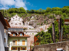 Giro del Vino 50 Tour with Bike Guide