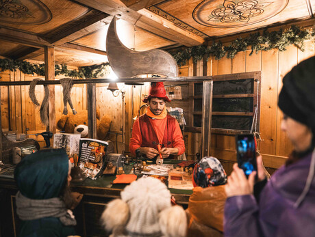 Santa Claus' Enchanted Village - Piazza Dante