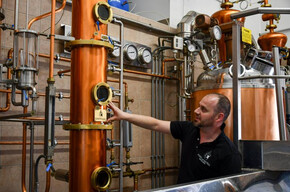 Rossi d'Anaunia - in compagnia dei distillatori