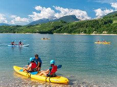Guided kayak tour to the canyons of Novella River Park