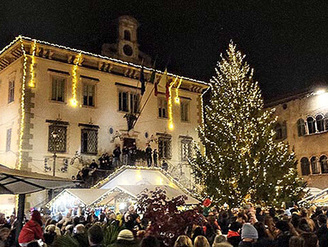 Winterharmonie - Weihnachtsmarkt in Pergine Valsugana