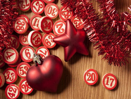 Tombola con la Banda Folk