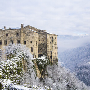 DEAR GOLDONI – THEATRE AT CASTEL PERGINE 