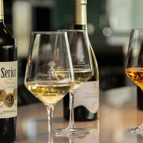  From the vineyard to the glass 