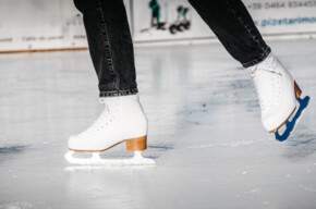  Ice skating in Rovereto 