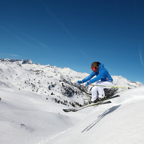 A winter skiing itinerary